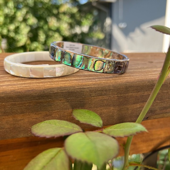 Handmade Jewelry - Handmade Elegant Abalone Shell Bangle Set